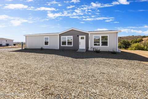 13271 E Courtney Lane, Mayer, AZ 86333