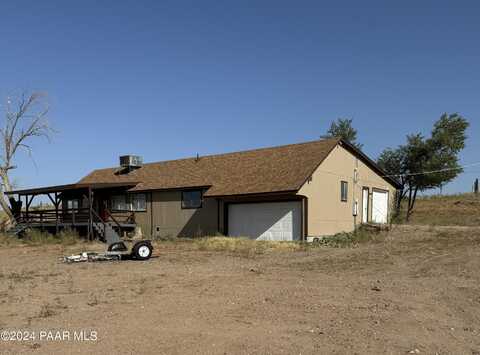 3125 W Big Chino Road, Paulden, AZ 86334