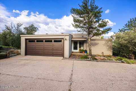 3059 N Hoskininni Circle, Prescott, AZ 86305