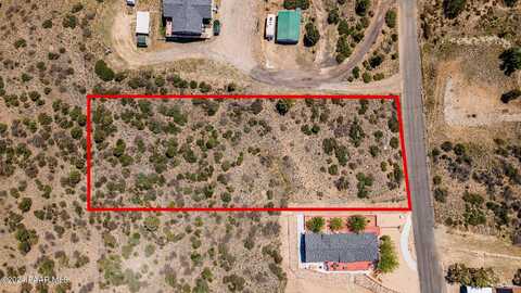 18071 S Peeples Valley Road, Peeples Valley, AZ 86332