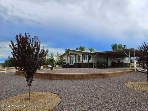 10450 N Poquito Valley Road, Prescott Valley, AZ 86315