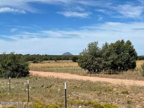 326 Poppy Road, Ash Fork, AZ 86320