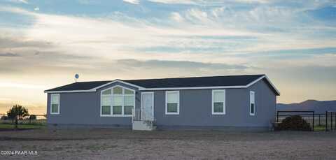 2950 W Saber Lane, Paulden, AZ 86334