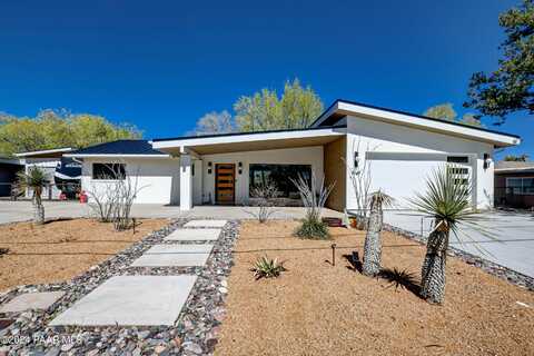 8 Bar Heart Drive, Prescott, AZ 86301