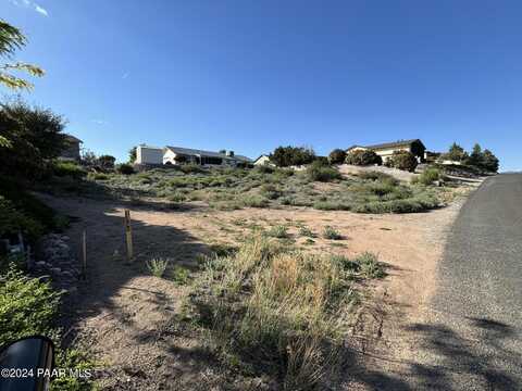 758 N San Carlos Drive, Humboldt, AZ 86327