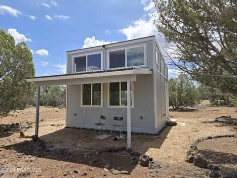 354 Off Haywire, Ash Fork, AZ 86320