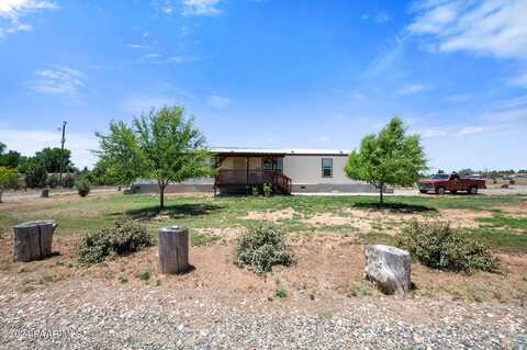 25350 N Naples Street, Paulden, AZ 86334