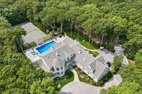 401 Route 114, East Hampton, NY 11937