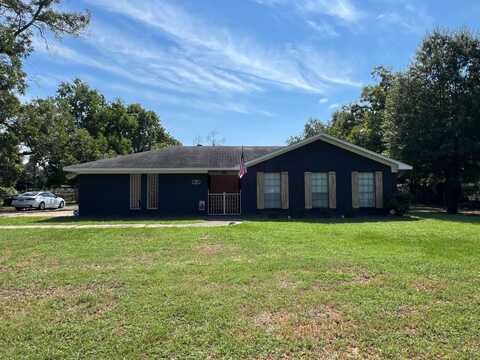 304 Audubon Acres Circle, Vidalia, LA 71373