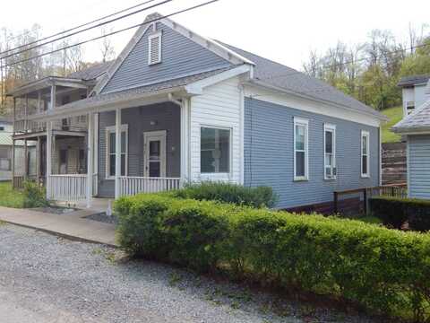 417 E. Myles Ave., Pennsboro, WV 26415