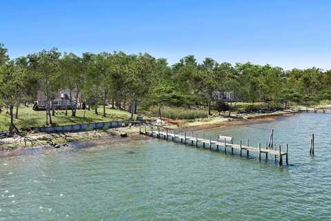 47B S Ferry Road, Shelter Island, NY 11964