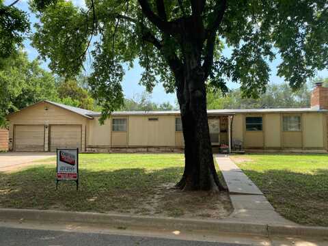 518 Sherman Street, Alva, OK 73717