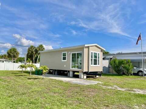 5400 Riverside Dr, Punta Gorda, FL 33982