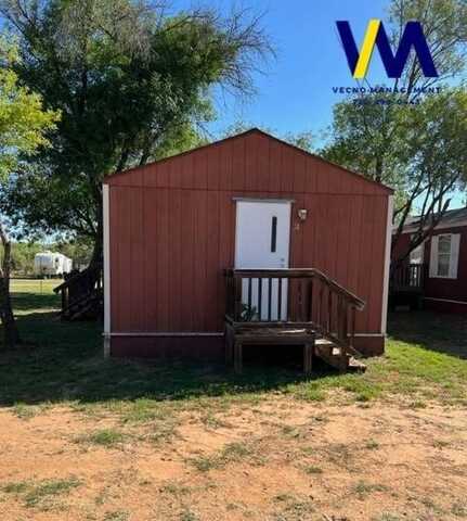 1819 County Road 1001, Pearsall, TX 78061