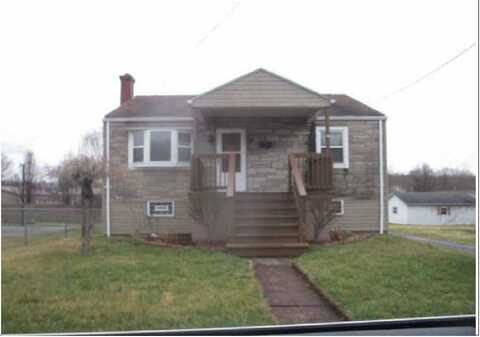 231 Sangston Ave, Masontown, PA 15461