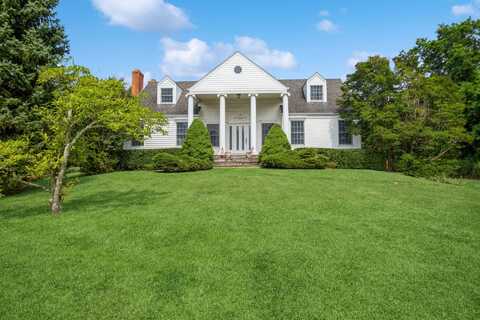 2850 Reeve Road, Mattituck, NY 11952