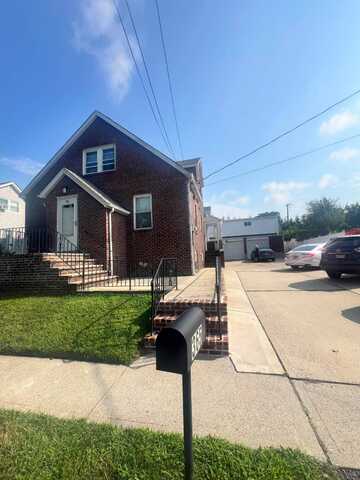 365 Liberty Avenue, Staten Island, NY 10305