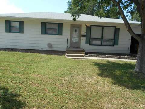 369 Beech, Chadron, NE 69337