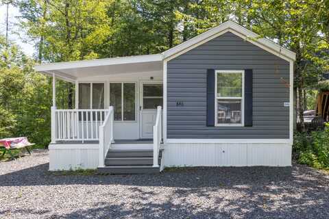 261 Point Sebago Road, Casco, ME 04015