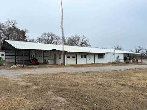 846 5th St., Manchester, OK 73758