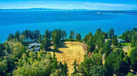 231 Marine Dr, Point Roberts, WA 98281