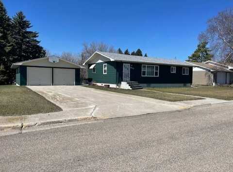 601 Harris Ct, Rolla, ND 58367