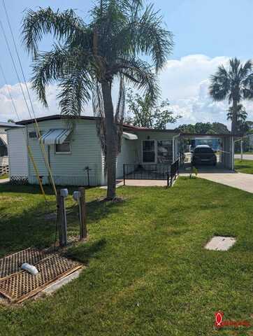 112 19th St NW, Ruskin, FL 33570