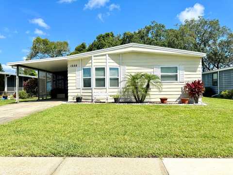 1228 Las Brisas Dr, Port Orange, FL 32129