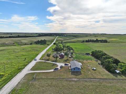 870 Hough Road, Crawford, NE 69339