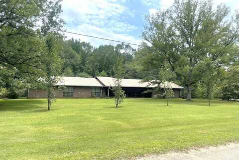 2282 Old Pickens Rd, Kosciusko, MS 39090