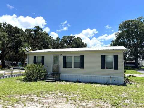 297 1/2 South Lake Ave, Frostproof, FL 33843