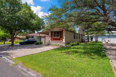 66 Pecan S., Kerrville, TX 78028