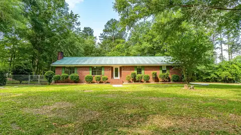 19 Chadlee Road, Hattiesburg, MS 39401