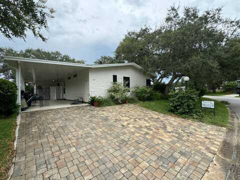 44 Falls Way Dr, Ormond Beach, FL 32174