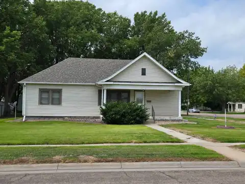 241 N Church St, ELM CREEK, NE 68836