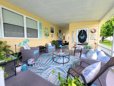 5892 Danbury Lane, Sarasota, FL 34233