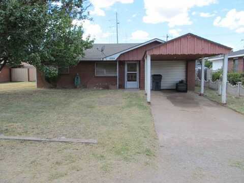 1099 Church St, Waynoka, OK 73860