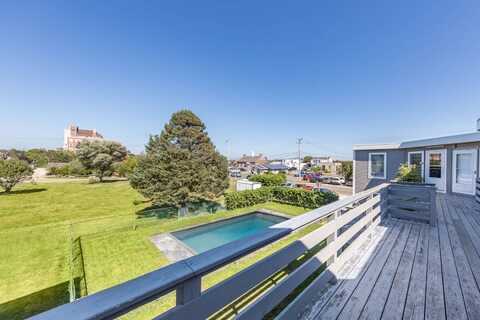 21 S. Euclid Ave., Montauk, NY 11954