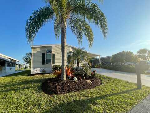 14767 AGUILA Ave, Fort Pierce, FL 34951