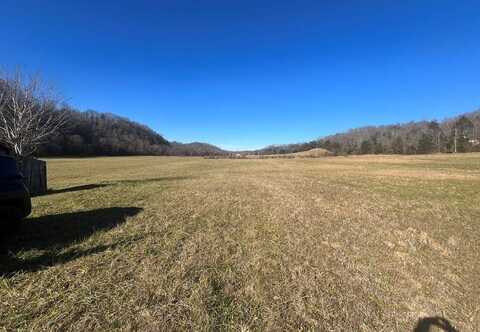 439 Little Renox Rd, Burkesville, KY 42717