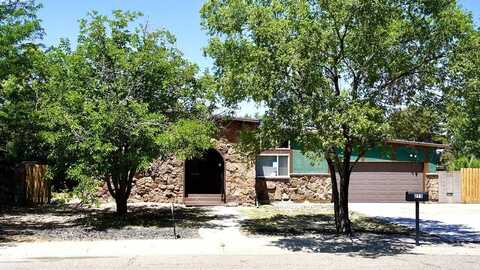 275 Bonnymede Rd, Pueblo, CO 81001