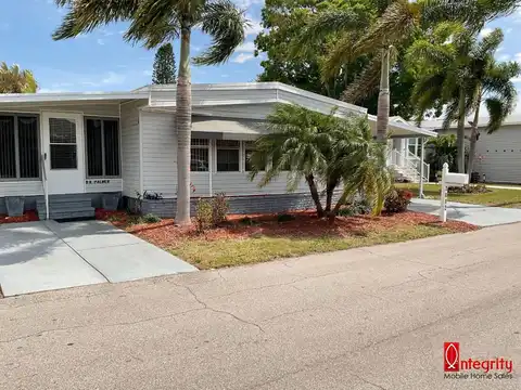 3812 Rhine St, Sarasota, FL 34234