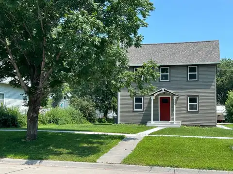 364 N. Osborne, Ainsworth, NE 69210