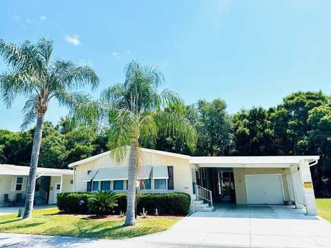 4738 Crestwicke Dr., Lakeland, FL 33801