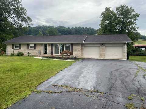 1590 State Garage Rd, Albany, KY 42602