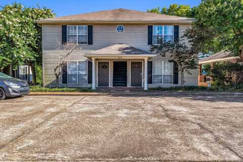 409 Santa Anita Dr, Starkville, MS 39759