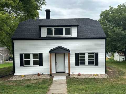 417 Cherry St, Clarkson, NE 68629