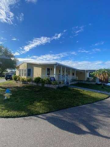 4714 12th Street Court East, Bradenton, FL 34203