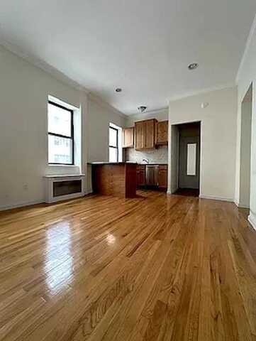 152 East 35 street apt, New York, NY 10016