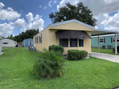 582 Century Dr, Winter Haven, FL 33881